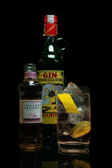 Xoriguer Gin & Pomelo and Pink Pepper Tonic